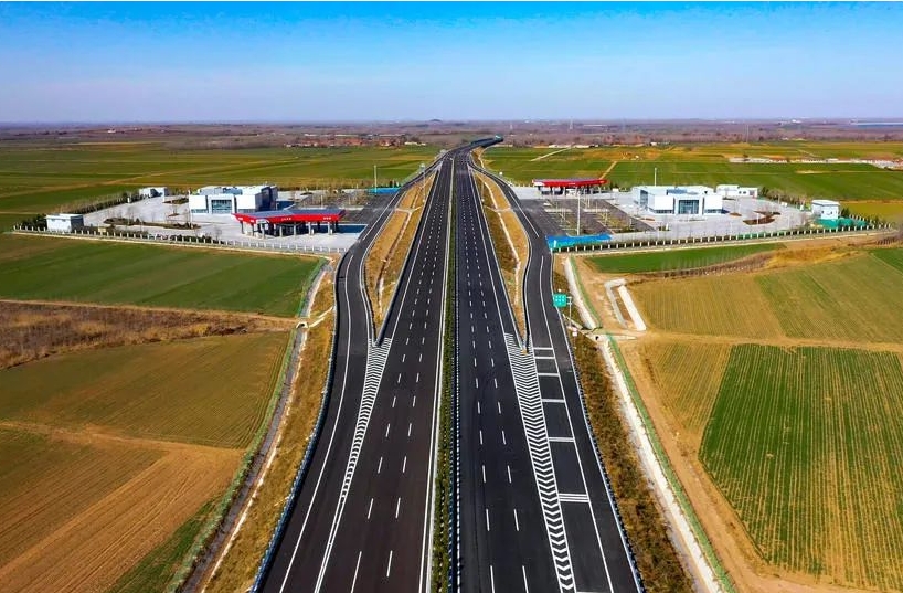 熱<a href=http://m.mahanchen.com/ target=_blank class=infotextkey>鍍鋅管</a>在高速公路領域應用及新技術